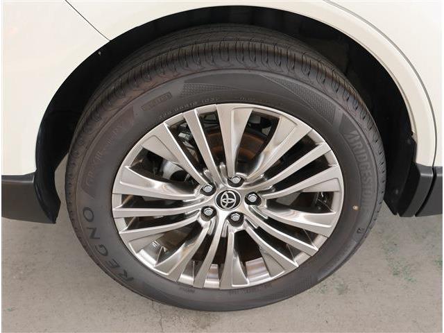Toyota Harrier 8