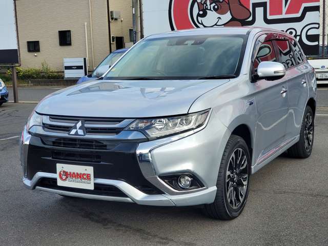 Mitsubishi Outlander PHEV 5