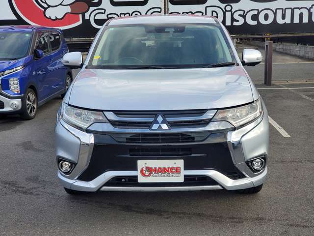 Mitsubishi Outlander PHEV 7
