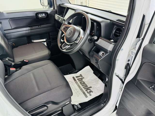 Honda N-VAN 9