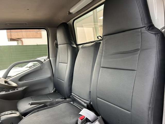 Toyota Toyoace 12