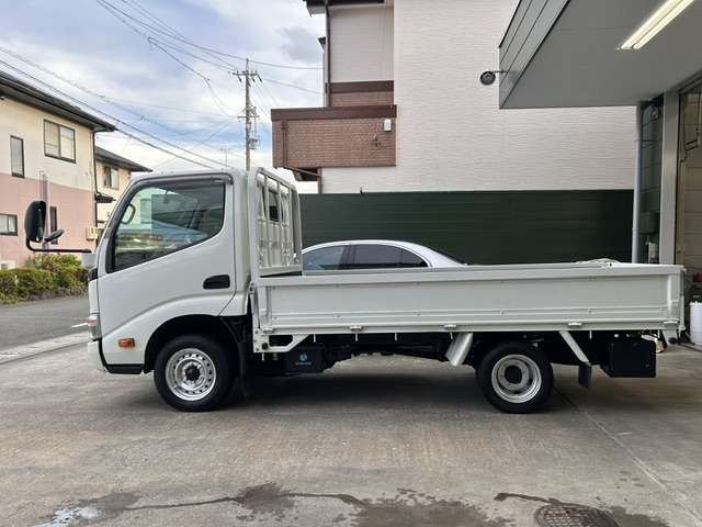 Toyota Toyoace 4