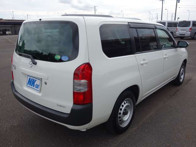 Mazda Familia Van 8