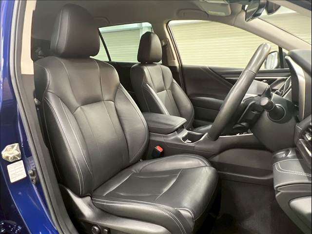 Subaru Legacy Outback 6