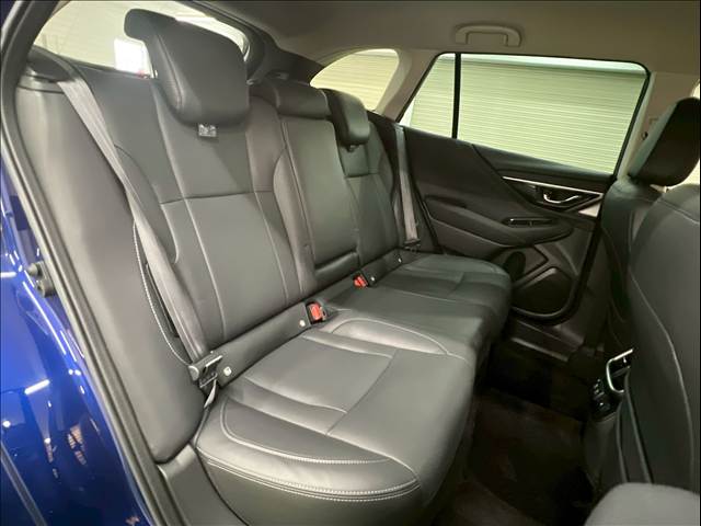 Subaru Legacy Outback 7