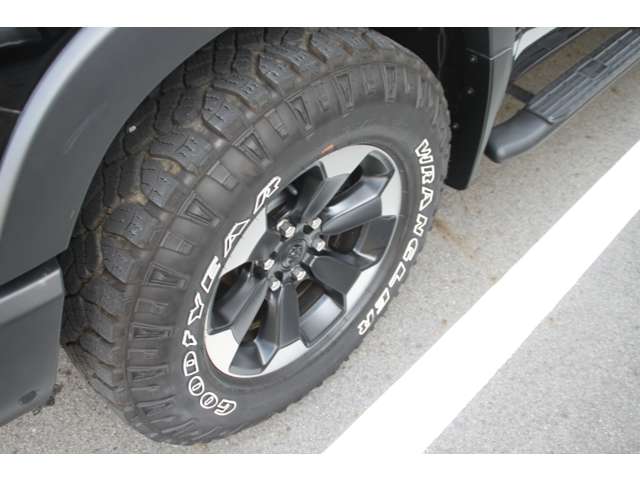 Dodge Ram 11