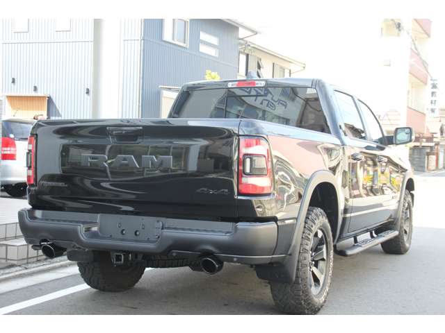 Dodge Ram 2