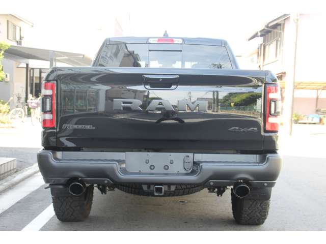 Dodge Ram 6