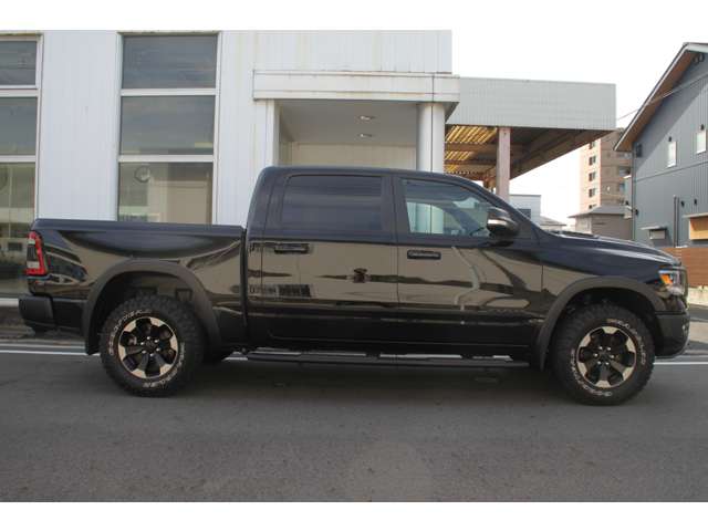 Dodge Ram 7