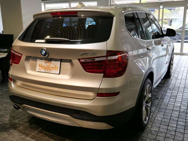 BMW X3 7