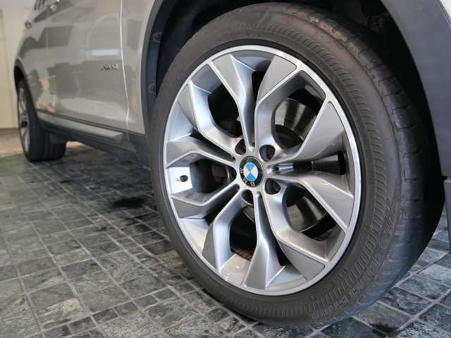 BMW X3 8