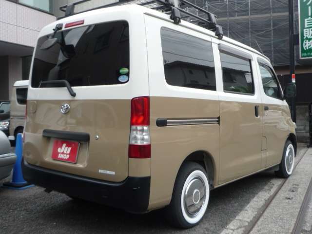 Toyota Light Ace Van 8