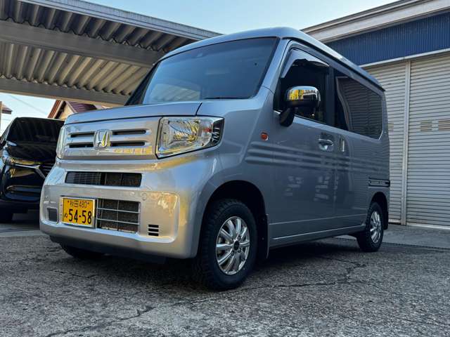 Honda N-VAN 8