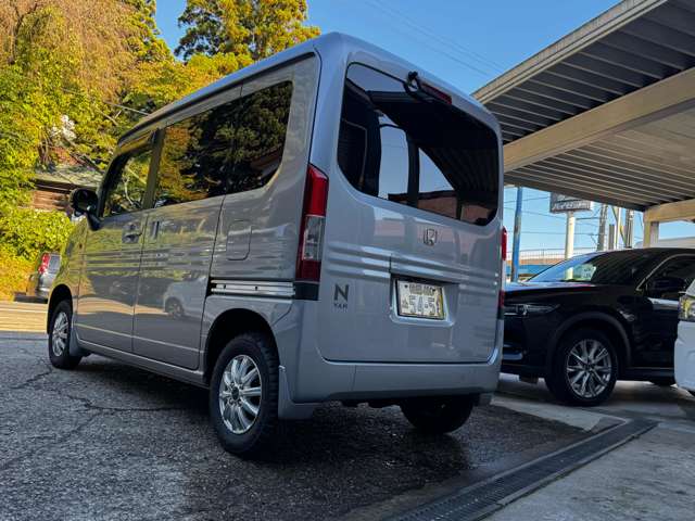 Honda N-VAN 9