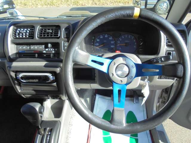 Mazda AZ-オフロード 9
