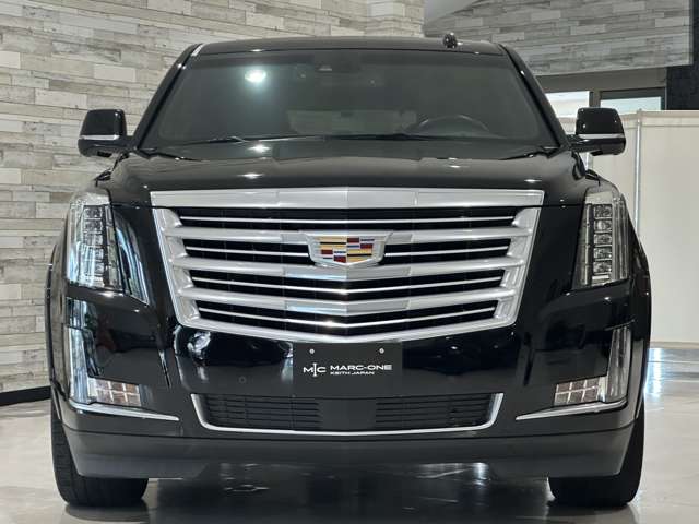 Cadillac エスカレード 5