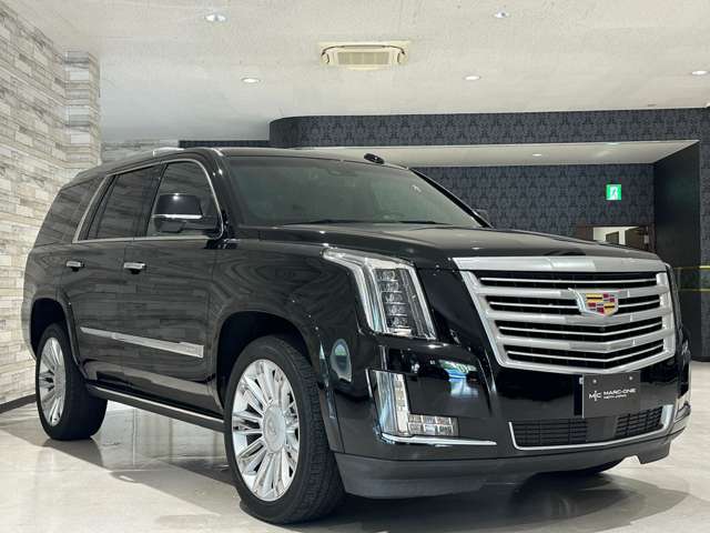 Cadillac エスカレード 6
