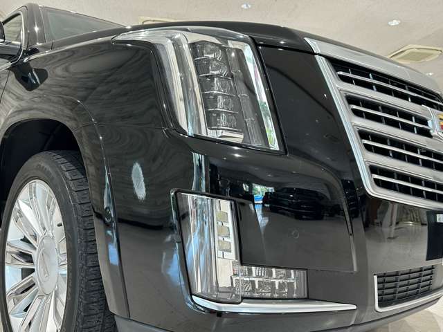 Cadillac エスカレード 7