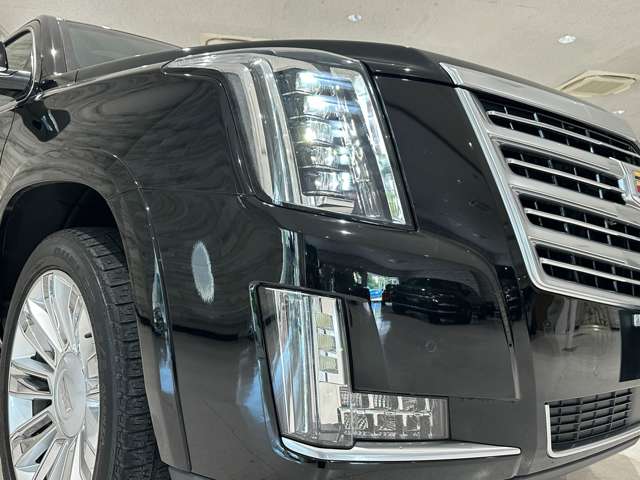Cadillac エスカレード 9