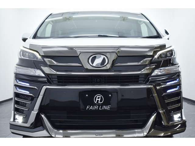 Toyota Vellfire 9