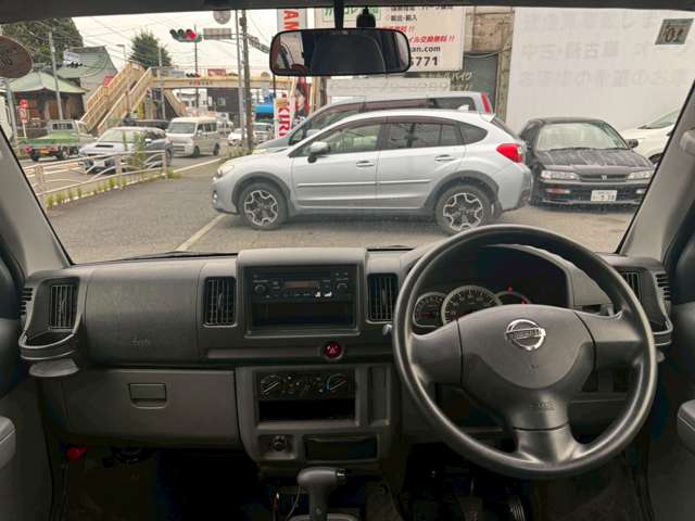 Nissan NV100 Clipper 9
