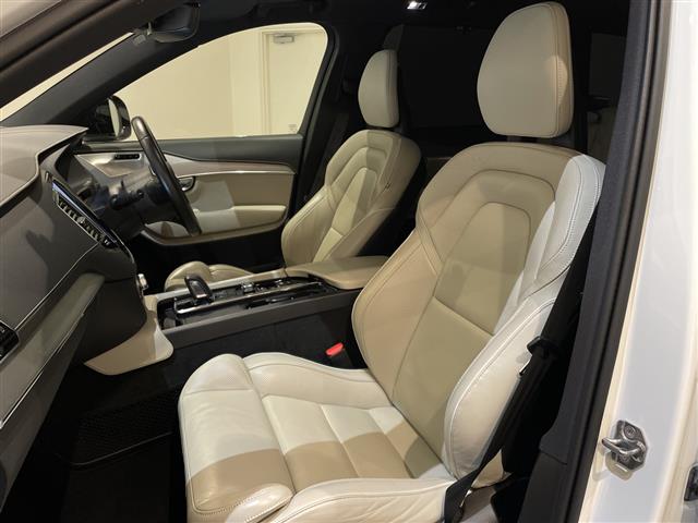 Volvo XC90 5