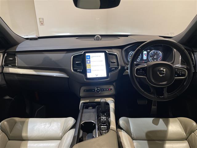 Volvo XC90 6