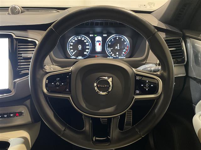 Volvo XC90 9