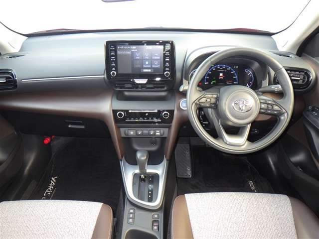 Toyota Yaris Cross 4