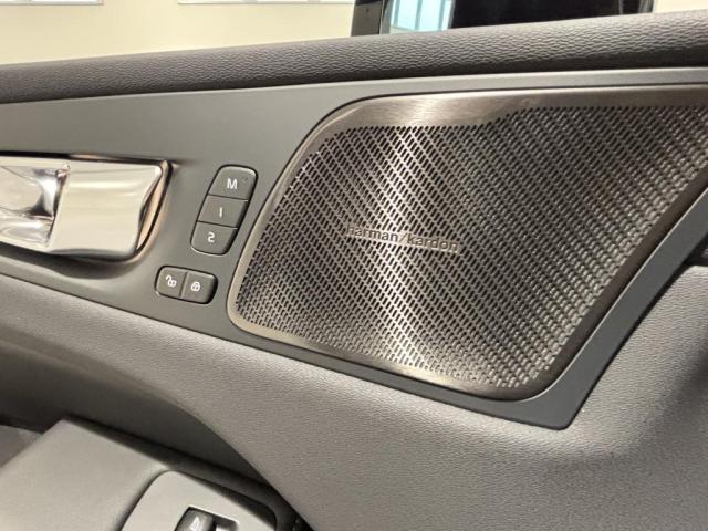 Volvo XC60 12
