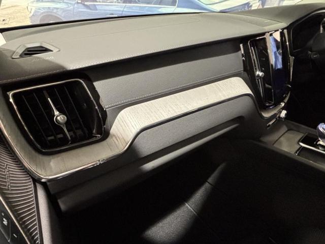 Volvo XC60 10