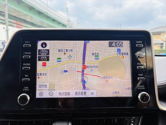 Toyota C-HR 4