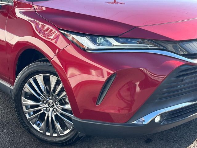 Toyota Harrier 12