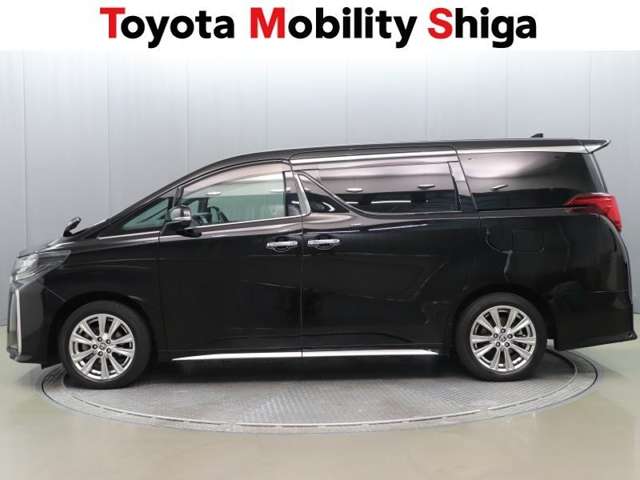 Toyota Alphard 2