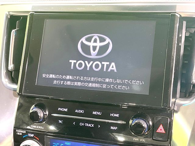 Toyota Alphard 5