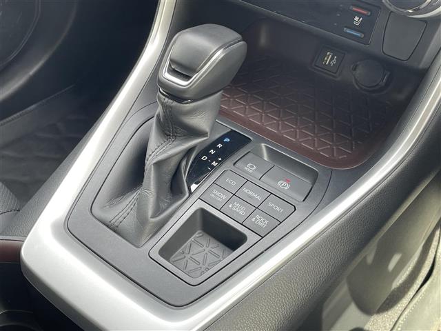 Toyota RAV4 11