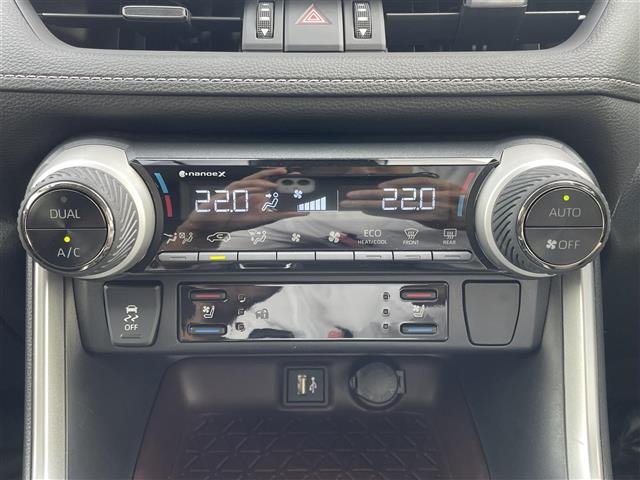 Toyota RAV4 10