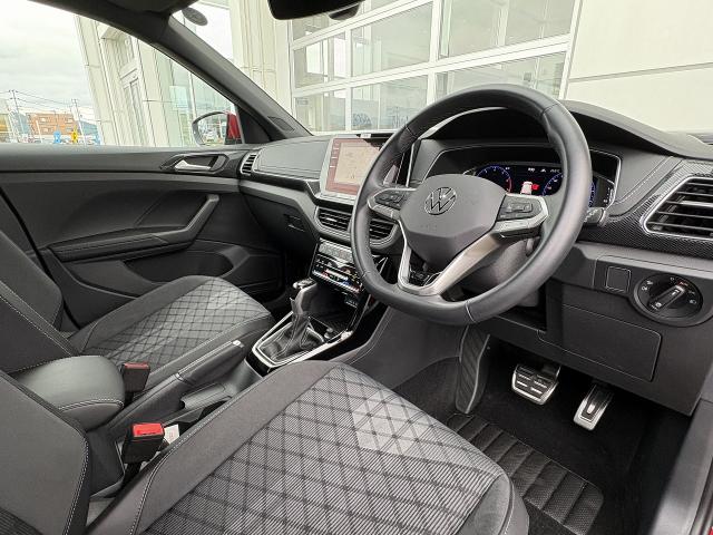 Volkswagen T-Cross 9