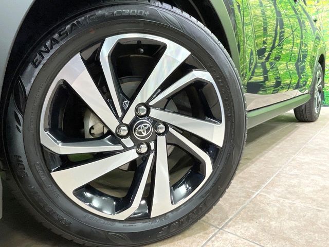 Toyota Raize 12