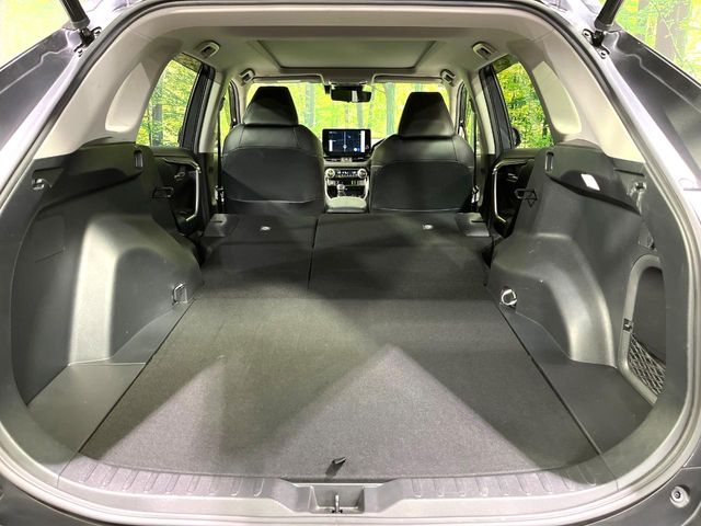Toyota RAV4 11