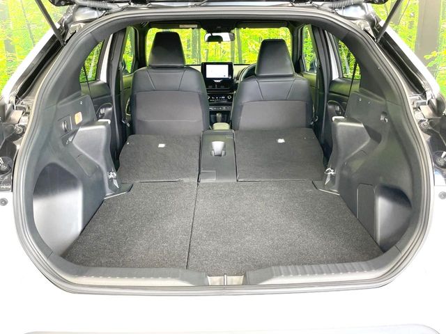 Toyota Yaris Cross 10