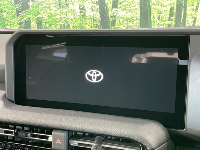 Toyota Land Cruiser 250 4