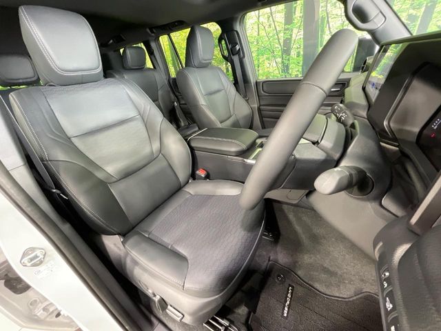 Toyota Land Cruiser 250 8