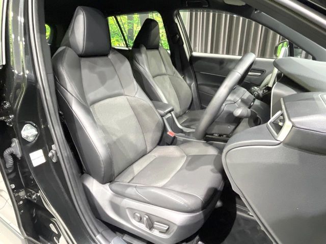 Toyota Corolla Cross 8