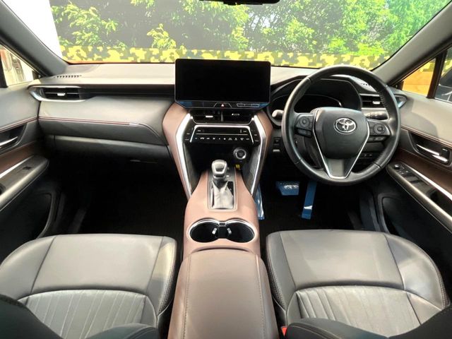 Toyota Harrier 2