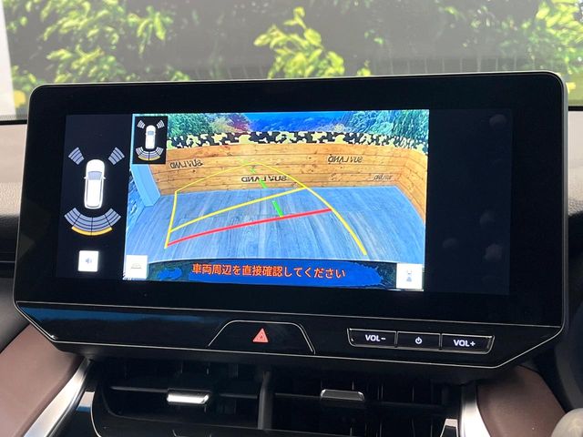 Toyota Harrier 4