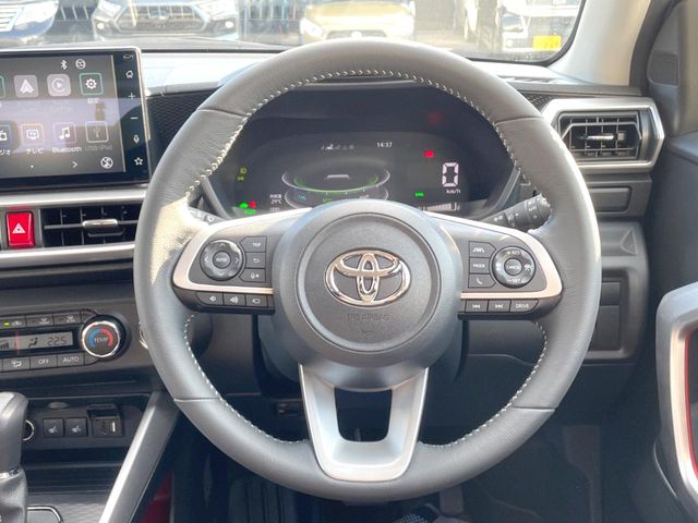 Toyota Raize 12