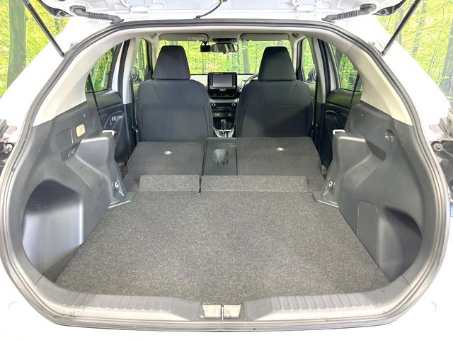 Toyota Yaris Cross 12