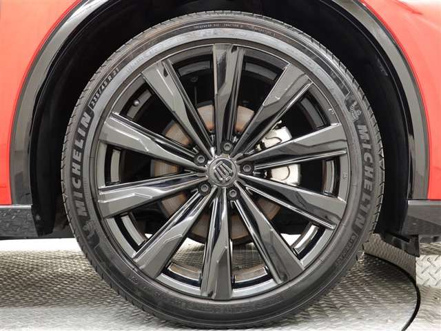 Toyota Crown Sport 4