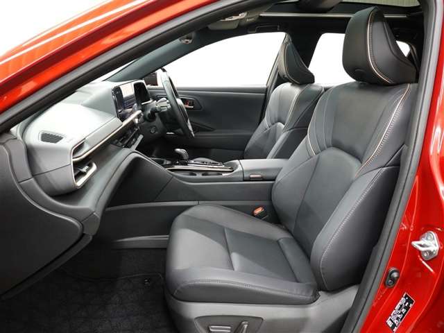 Toyota Crown Sport 8